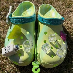 Margaritaville Jimmy Buffet edition Rare Crocs